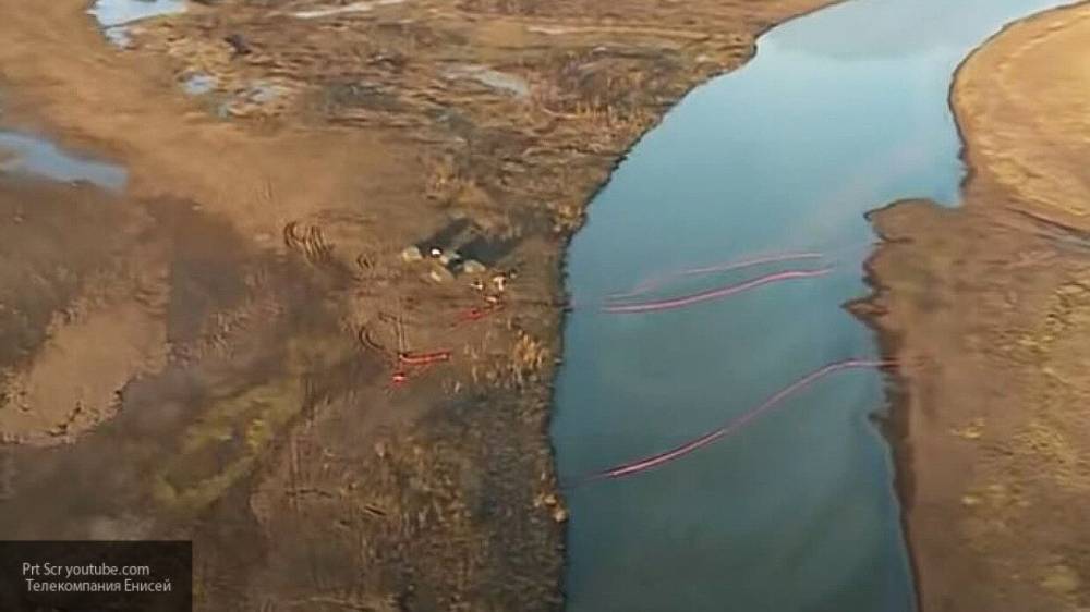 Спутник Роскосмоса заснял место разлива нефтепродуктов в Норильске