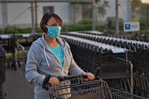 Пандемия коронавируса стала меньше тревожить российских потребителей