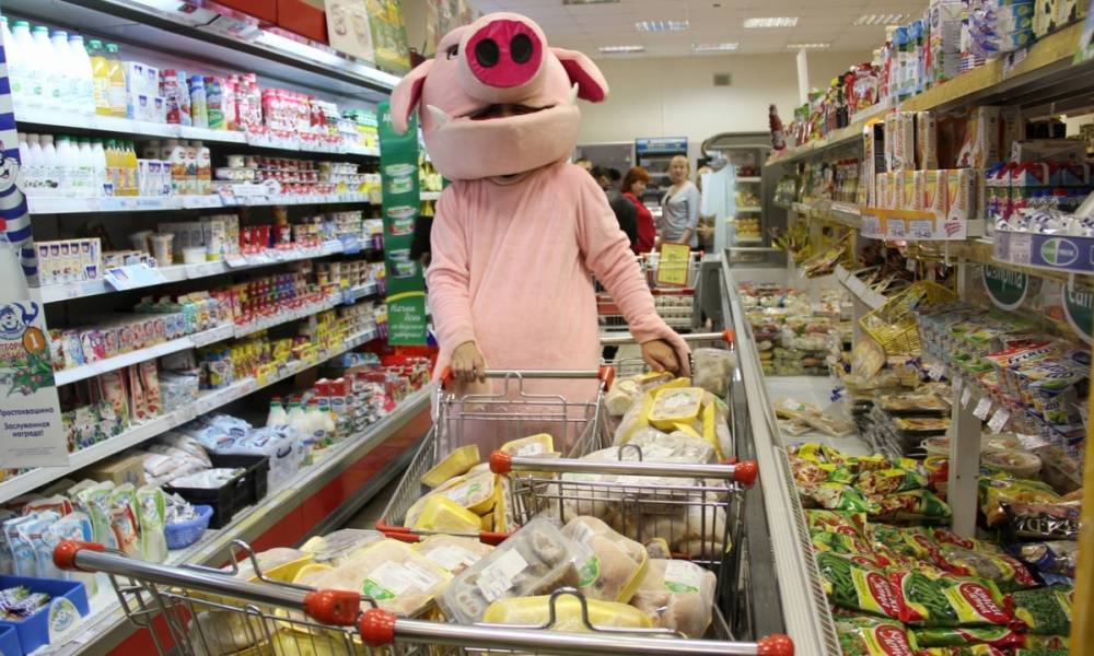 Названы самые опасные продукты в российских магазинах