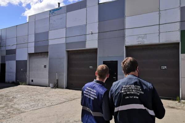 Две мастерские по ремонту автомобилей в Петербурге попали под снос