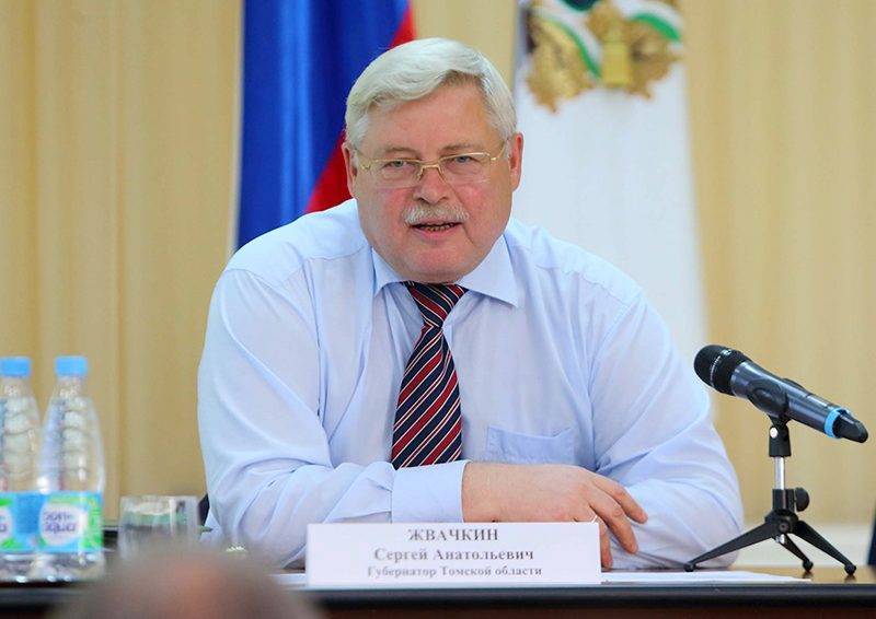 Заражают: губернатор Томской области нашел повод не платить медикам надбавки