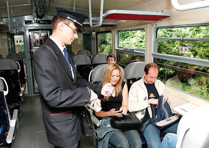 Парламент Чехии одобрил единый билет на все поезда