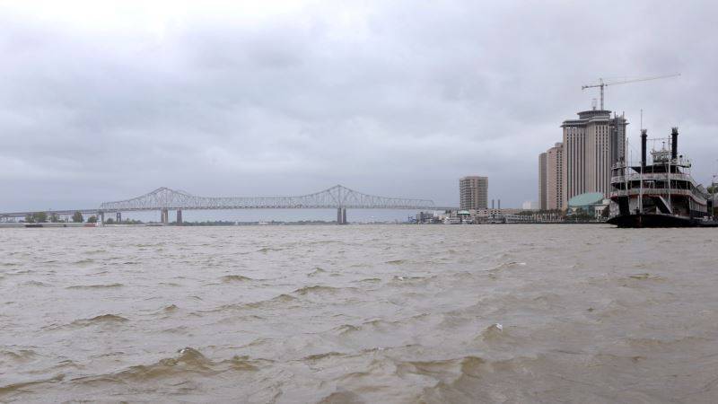 В Луизиане объявлено чрезвычайное положение из-за надвигающегося шторма