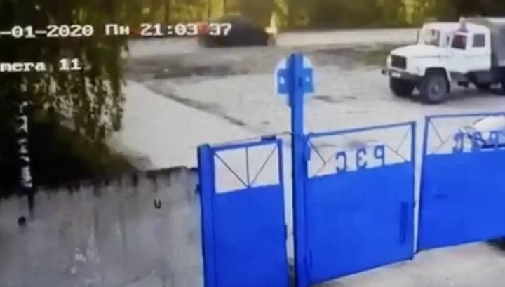 Появилось видео из Нижегородской области, где пьяный полицейский насмерть сбил женщину