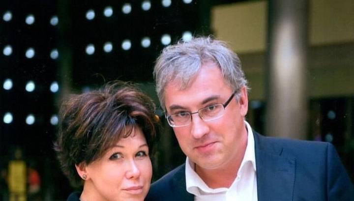 В 53 года скоропостижно скончалась журналист и жена телеведущего Андрея Норкина