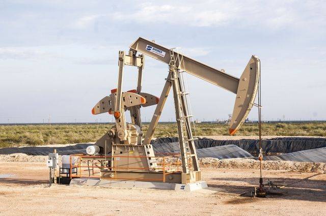 В ОПЕК+ хотят, чтобы Ирак и Нигерия сократили нефтедобычу в июле