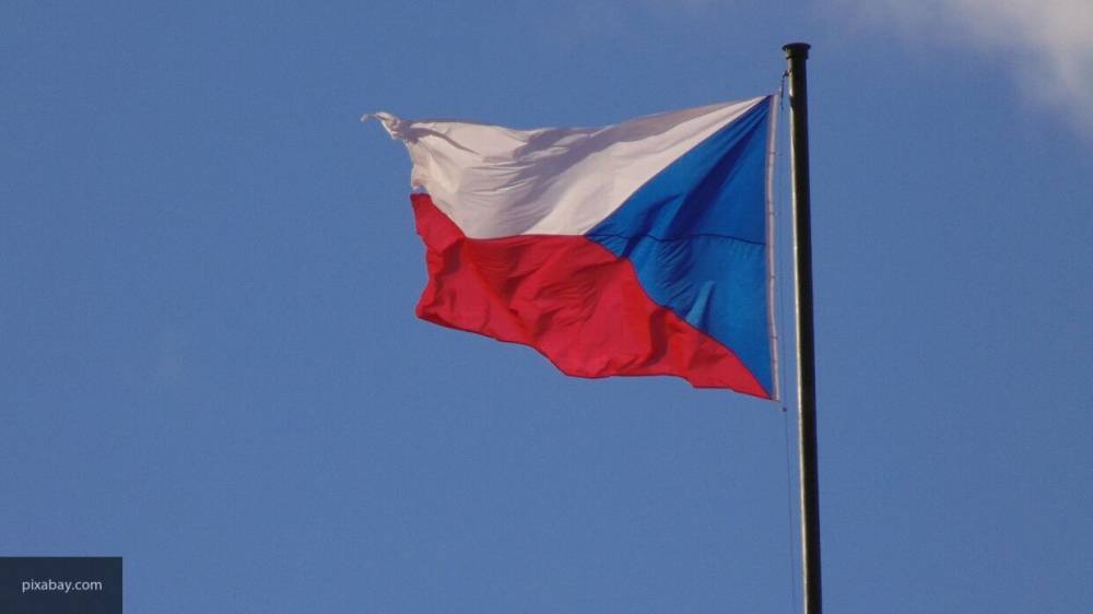 Правительство Чехии признало двух сотрудников посольства РФ персонами нон грата
