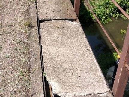 Спасатели выяснили, почему в Уфе разрушились плиты перекрытия железнодорожного моста
