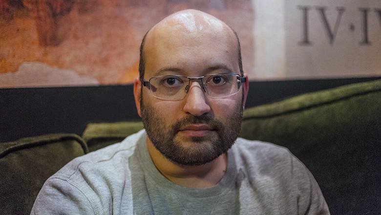 Арестованному за пикет журналисту Ильи Азару сократили срок на пять дней
