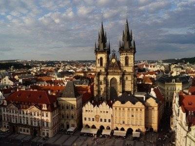 Чехия снимает все ограничения на поездки в соседнюю Австрию, Германию и Венгрию