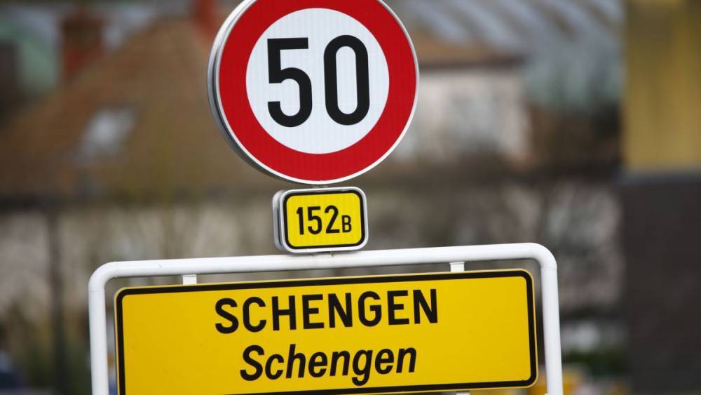 Страны Шенгена не откроют границы до начала июля
