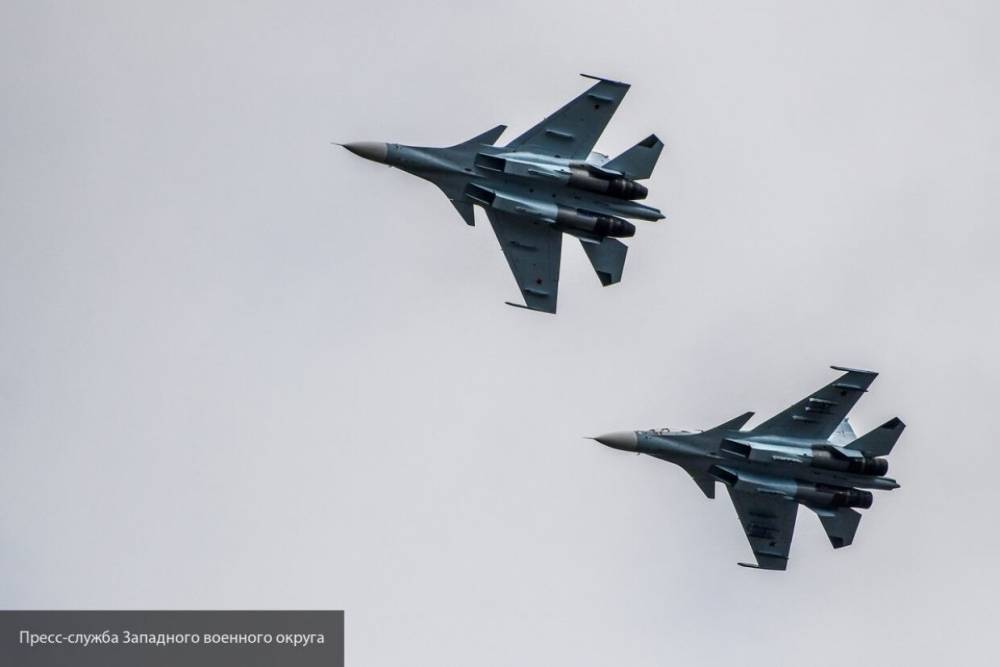 ЗВО приступил к перебазированию военной авиации для участия в московском параде Победы