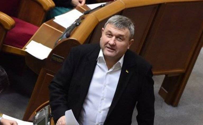 Нардеп Сергей Литвиненко призвал отреагировать на предложения республик по особому статусу