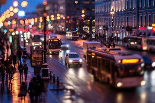 Ночью в Петербурге начнут ходить «метробусы»