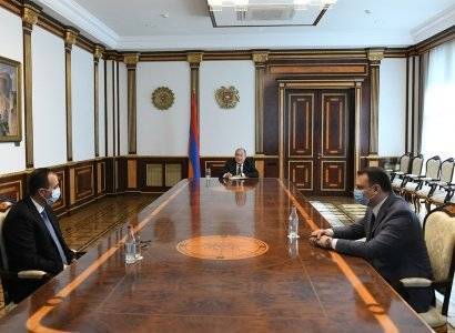 Президент и министр здравоохранения Армении обсудили вопросы, связанные с коронавирусом