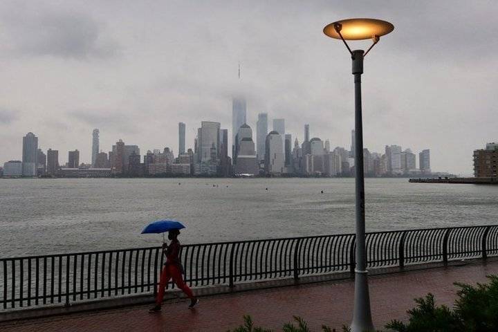 Интенсивность протестов в Нью-Йорке снизилась из-за погоды