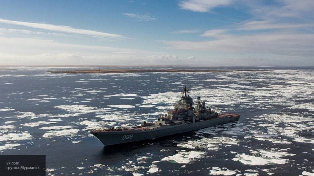 Северный флот РФ станет "пятым военным округом" в следующем году