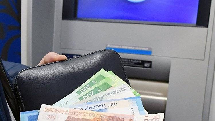 В Крыму две фирмы задолжали работникам около 6 миллионов рублей