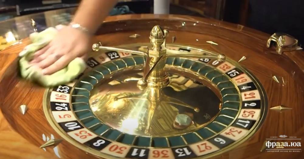 Легендарное казино в Монте-Карло открылось после карантина