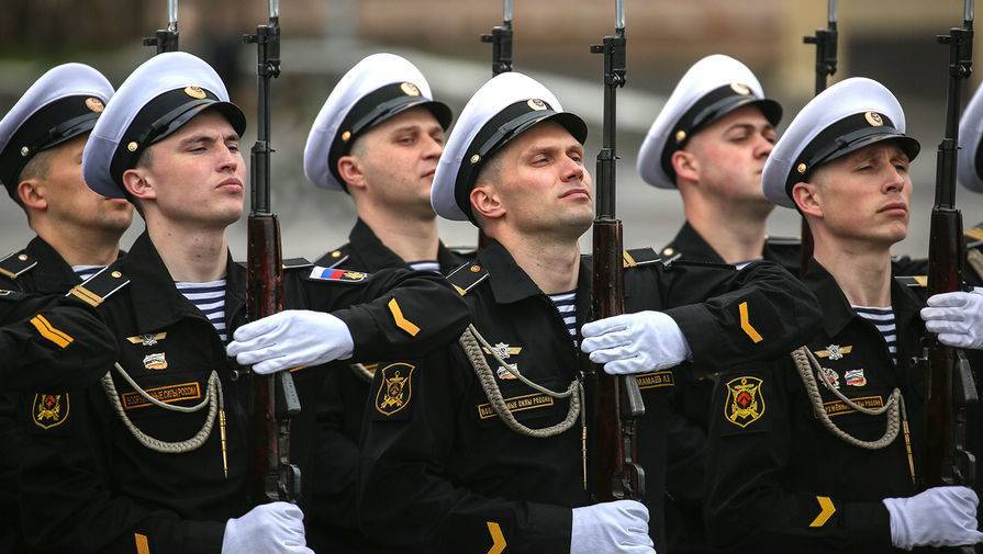 Северный флот станет пятым военным округом РФ