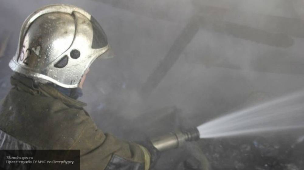 Три человека пострадали при пожаре в Новокузнецке