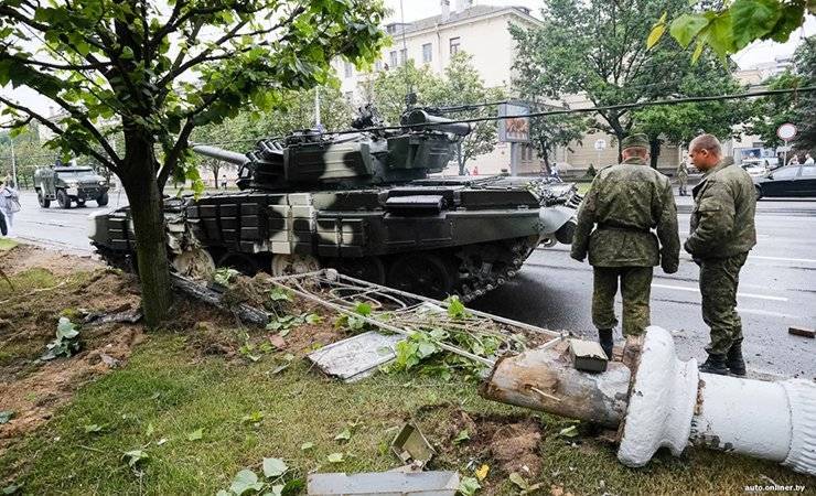 Модернизация танкового парка обходится Беларуси в огромные деньги. Но странам НАТО все равно проигрываем