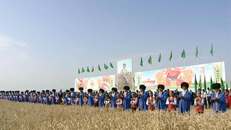 Бердымухамедов объедет все велаяты Туркменистана и проконтролирует сбор пшеницы