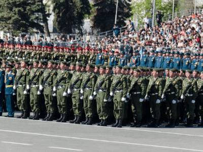 Россия допустила возможные провокации НАТО на параде Победы