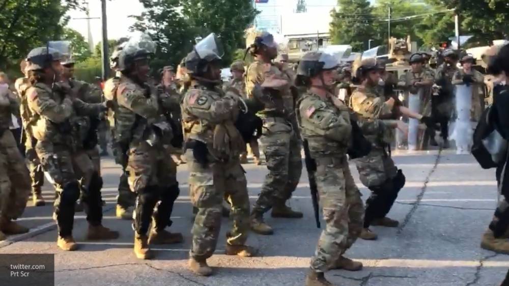 Танец национальной гвардии США под "Макарену" попал на видео