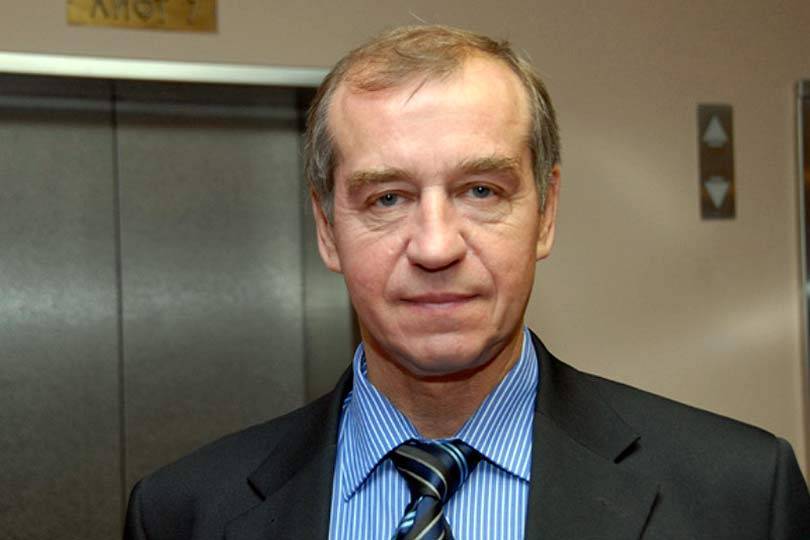 Член КПРФ Левченко принял решение баллотироваться в губернаторы Иркутской области, согласовал ли он решение