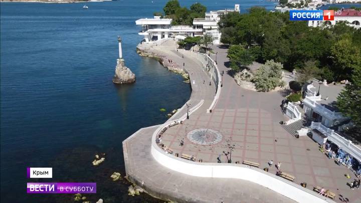 Крым может принять первых туристов через две недели