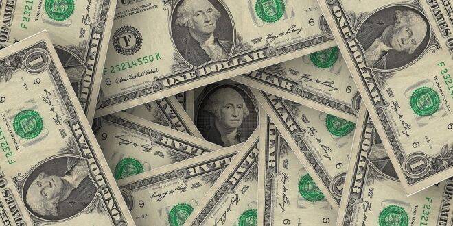 Гудбай, зеленая бумажка: протесты в США помогут России попрощаться с долларом