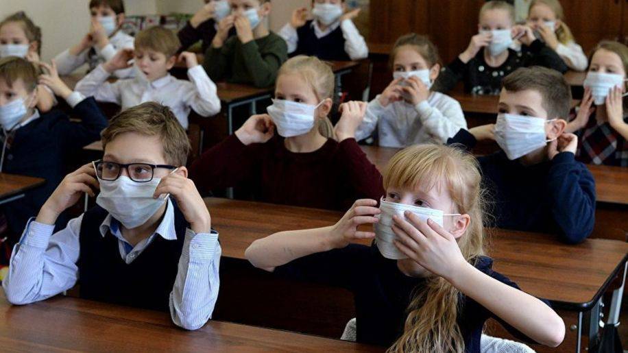 «Сидеть в клетке»: какими будут школы после пандемии
