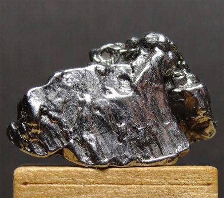 Эксперимент российских специалистов раскрыл природу железных метеоритов