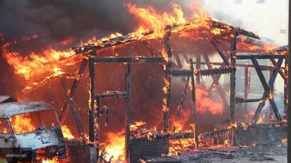 Частный жилой дом сгорел в Черногорске