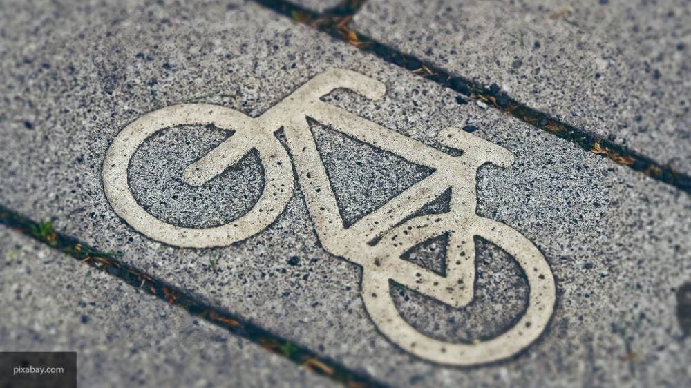 Женщина за рулем легковушки сбила девочку на велосипеде в Вольске