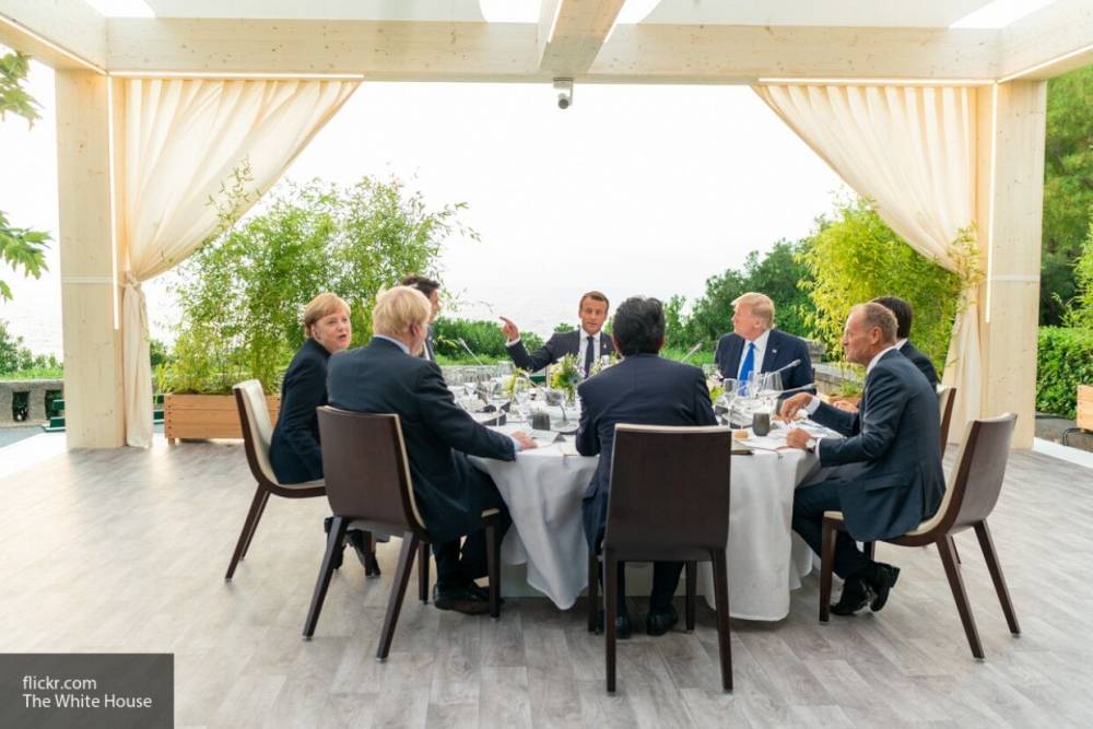 Global Times считает, что Россия предпочтет сотрудничество с КНР возвращению в G7
