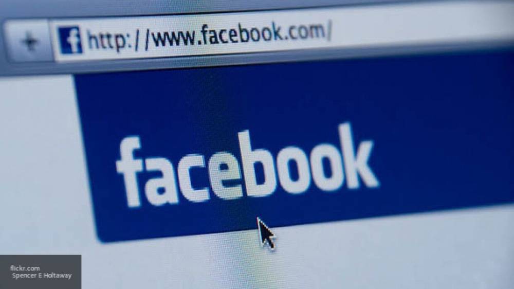 Ученые США призвали Facebook ужесточить ответственность за разжигание розни в Сети