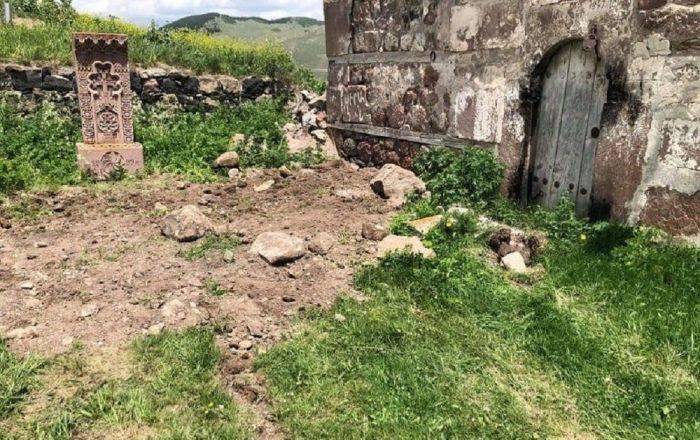 В Самцхе-Джавахети неизвестные повредили памятник культурного наследия