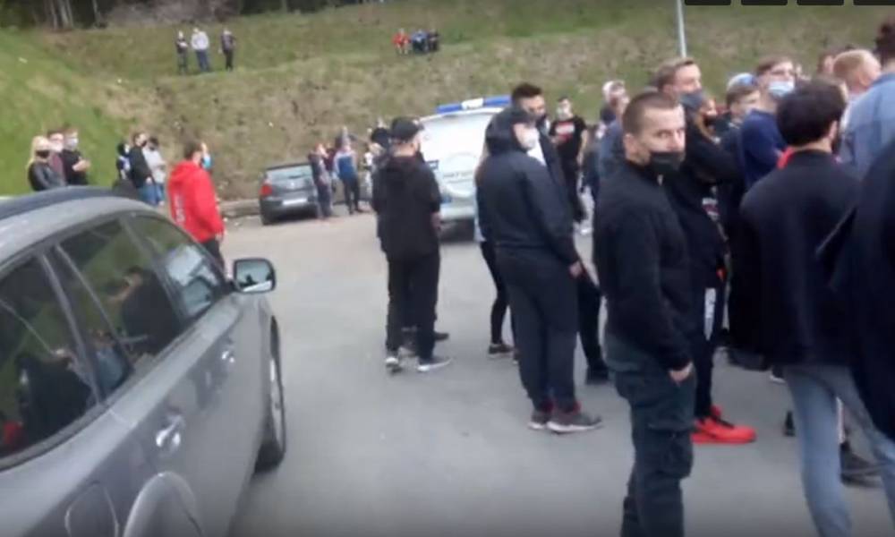 Полиция остановила массовую тусовку автомобилистов в Петрозаводске