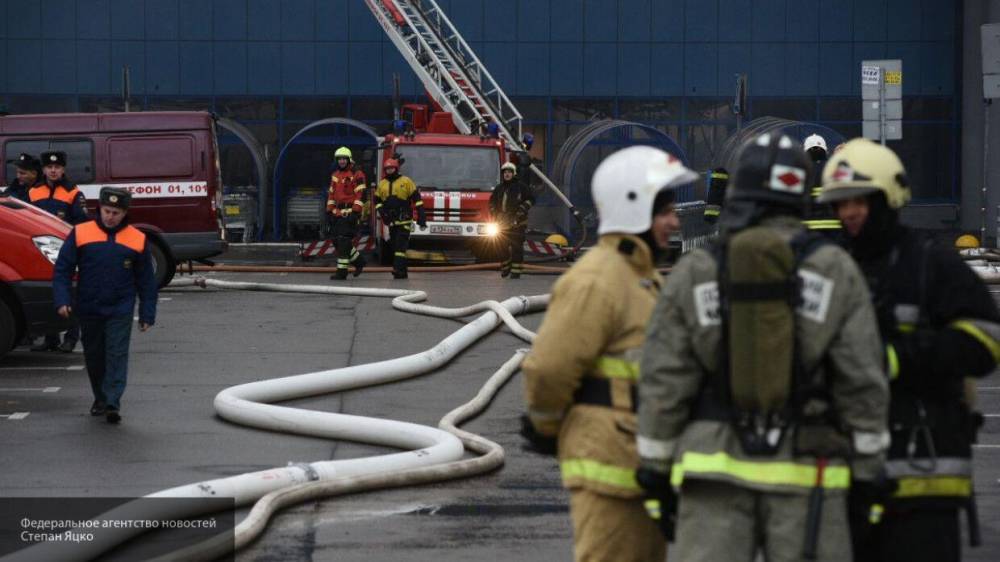 Спасатели рассказали о пожаре на хлебозаводе в Санкт-Петербурге