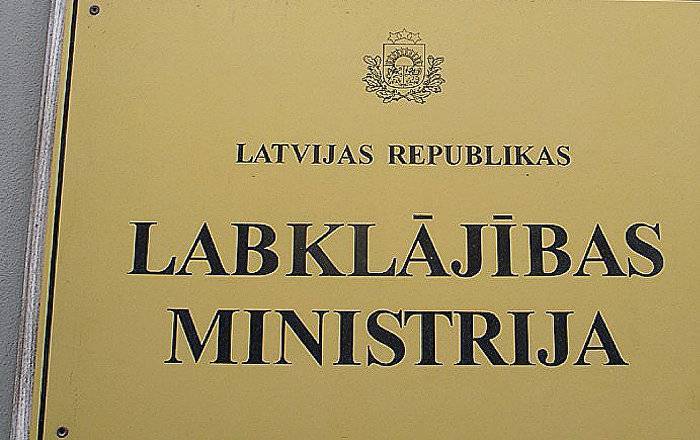 Эксперт: в латвийском законе "о труде" есть нормы, которые прописаны недостаточно четко