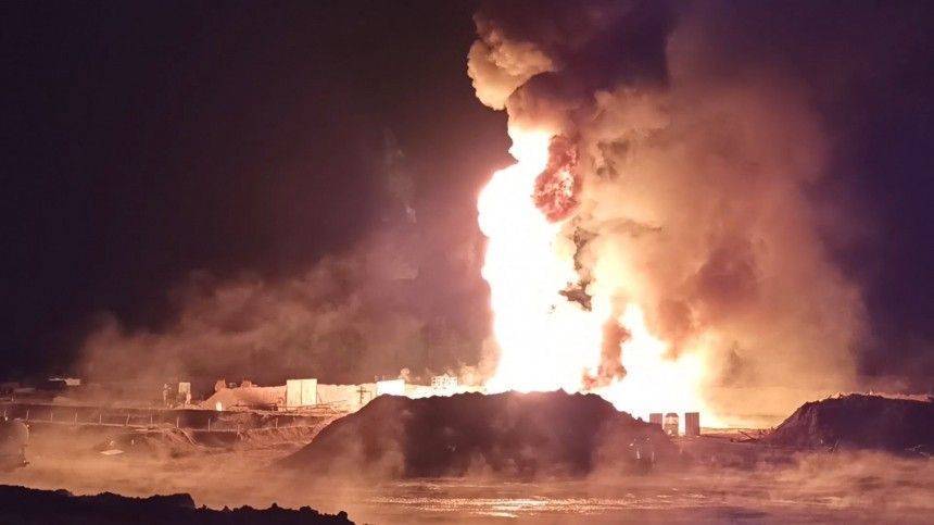 Видео: артиллеристы ЦВО помогли потушить пожар на иркутской нефтескважине