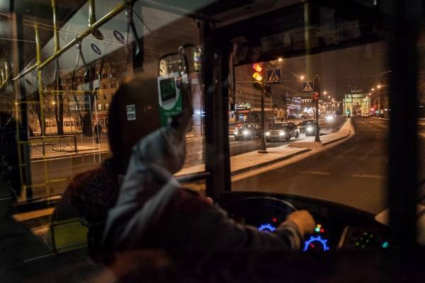 В Петербурге запустили ночные автобусы