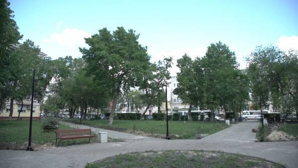 Воронежский сквер имени Василия Шукшина активно обновляется благодаря депутатской помощи