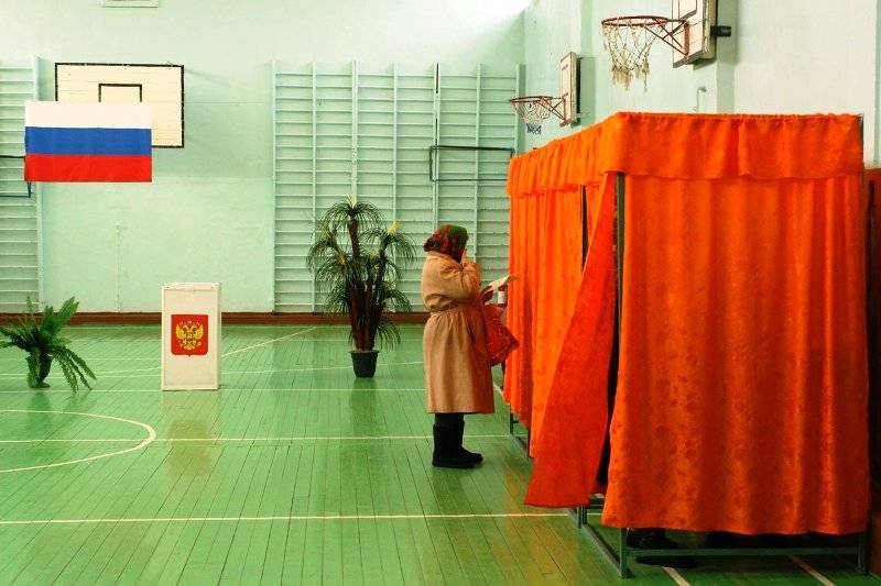Выборы губернатора Архангельской области депутаты назначат в среду