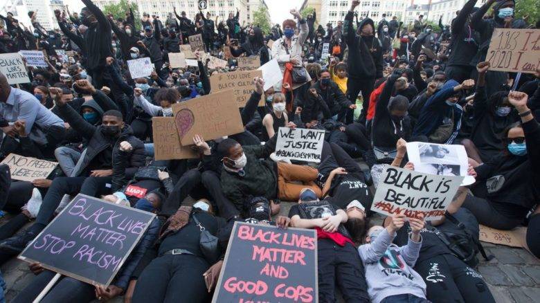 В Брюсселе расовые протесты переросли в беспорядки – видео