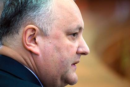 Президент Молдавии обвинил друга Порошенко в попытке захватить власть в стране