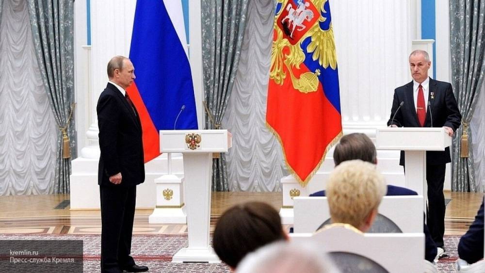Путин возобновит участие в публичных мероприятиях награждением Героев труда