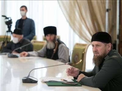 Более 200 женихам поможет выкупить невест Кадыров